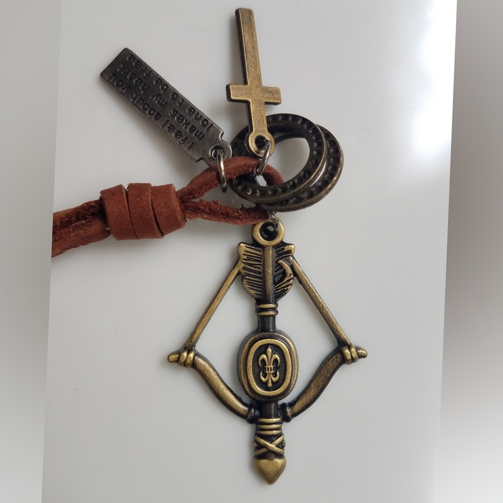 Bow & Arrow charm necklace